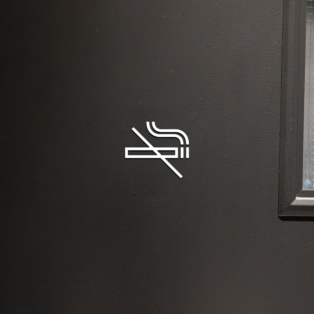 Pictogramme Interdit de fumer en situation