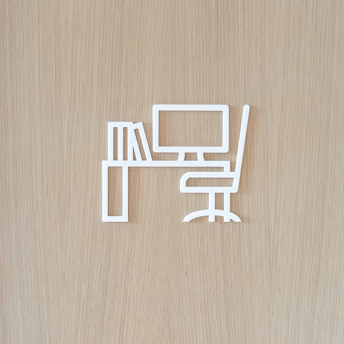 Pictogramme Bureau blanc, vue rapprochée