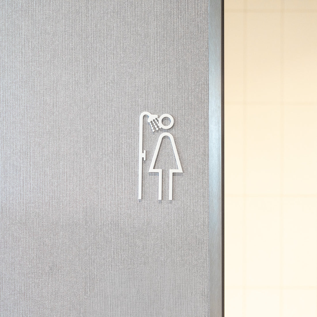 Pictogramme Douche femme en situation